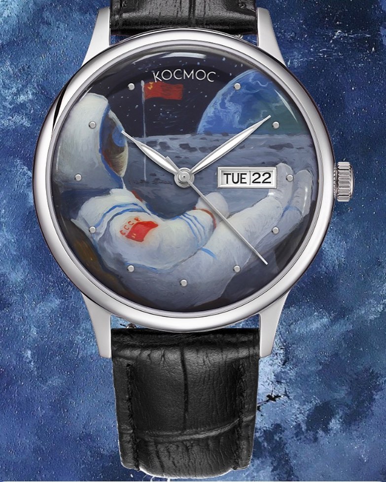 Кварцевые часы K 043.1 Космонавт на Луне 